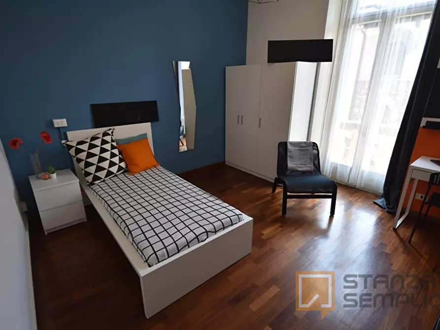 Immagine 4 di Stanza singola in affitto  in VIA LOCATELLI 49 a Bergamo