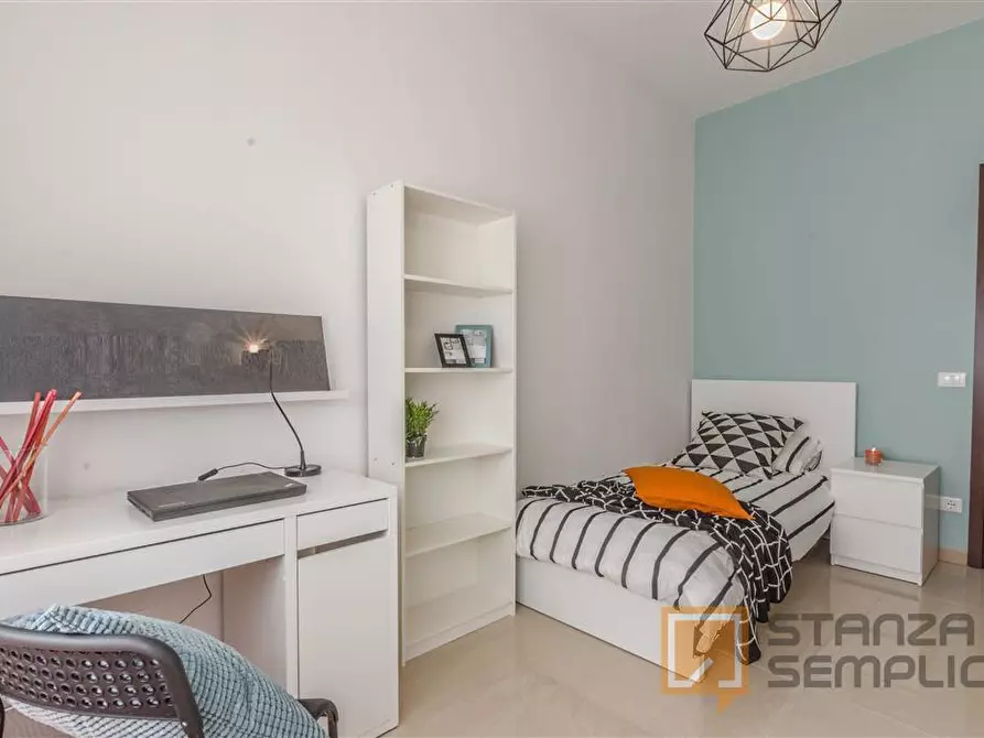 Immagine 1 di Stanza singola in affitto  in VIA DI GAGNO 48 a Pisa