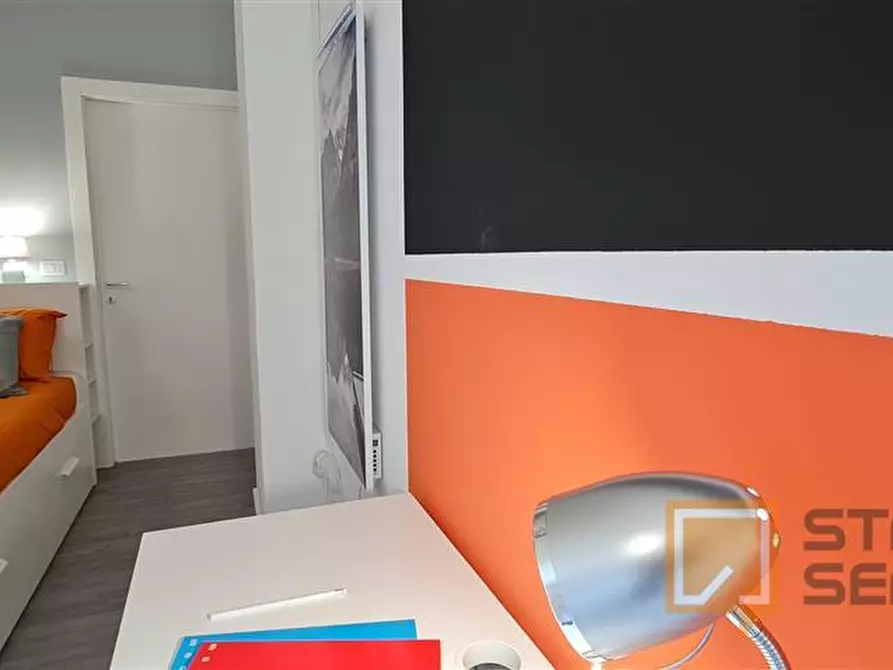 Immagine 7 di Stanza singola in affitto  in Lungotevere di Pietra Papa, 61  a Roma