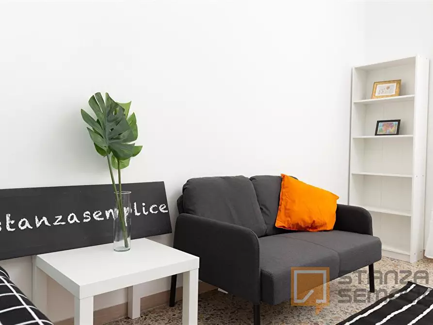 Immagine 5 di Stanza singola in affitto  in Via CORSO D'AUGUSTO, 108 a Rimini