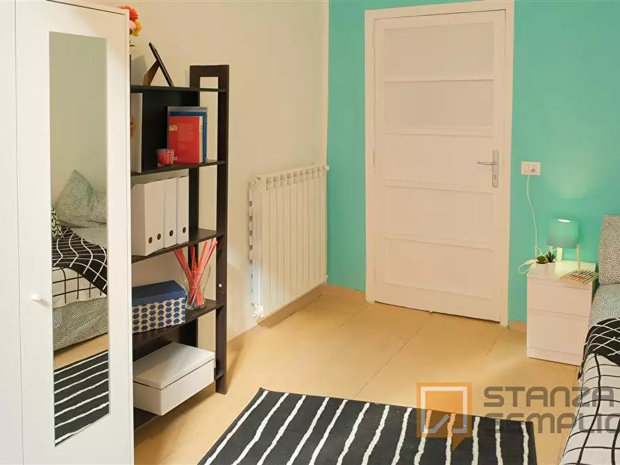 Immagine 5 di Stanza singola in affitto  in Via Francesco Saverio Correra 222 int. 15 a Napoli