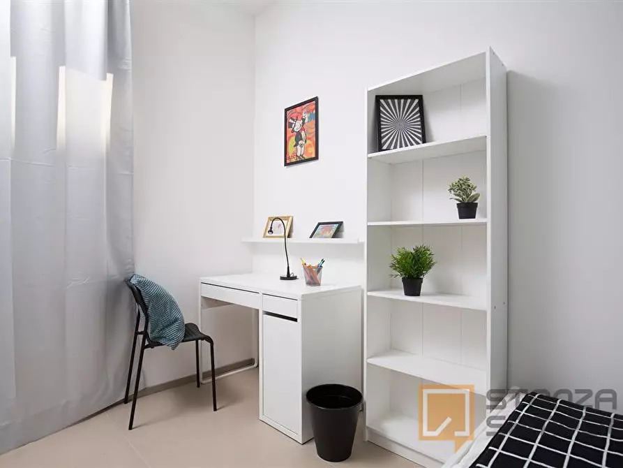 Immagine 2 di Stanza singola in affitto  in VICOLO GIOIA,1 a Rimini