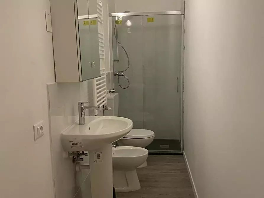 Immagine 8 di Stanza singola in affitto  in CORSO D'AUGUSTO, 108 a Rimini