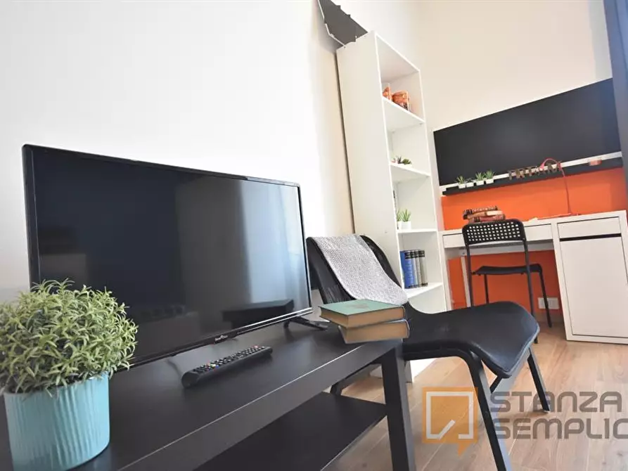 Immagine 4 di Stanza singola in affitto  in Via LOCATELLI 49 a Bergamo