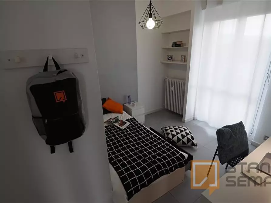 Immagine 3 di Stanza singola in affitto  in Via Verolengo 8 a Torino