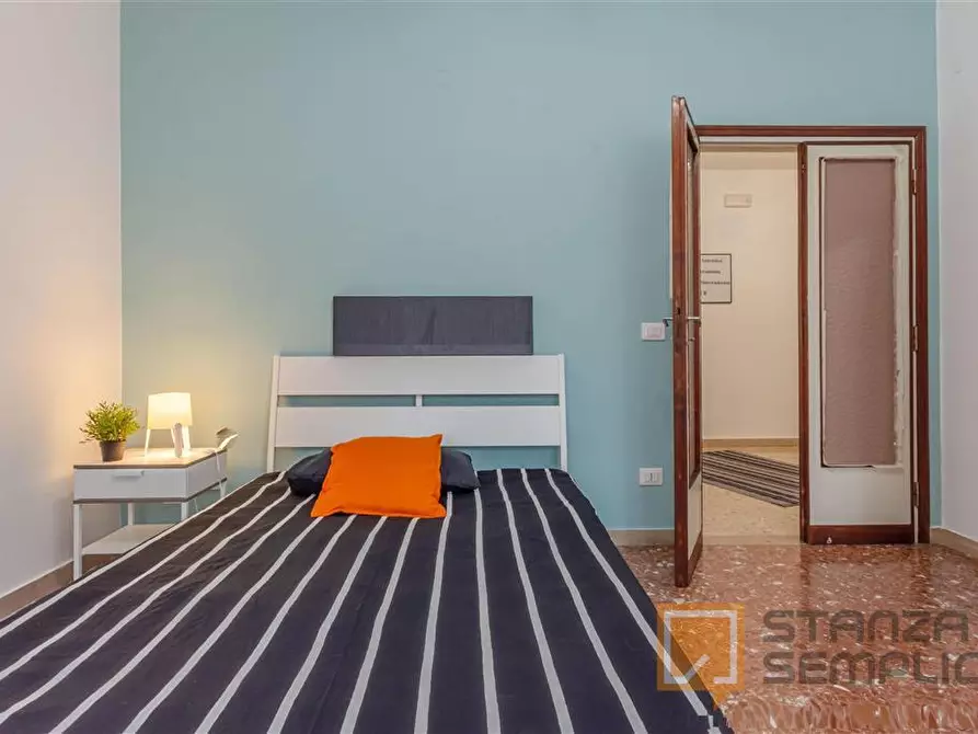 Immagine 2 di Stanza singola in affitto  in VIA UGO FOSCOLO 2A a Pisa