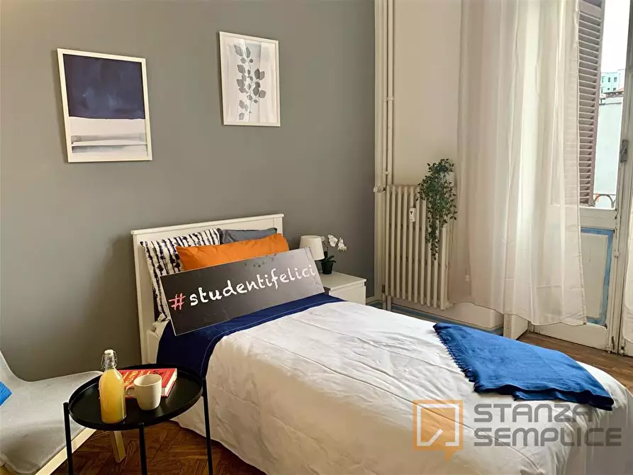 Immagine 2 di Stanza singola in affitto  in Corso Re Umberto n.34 a Torino