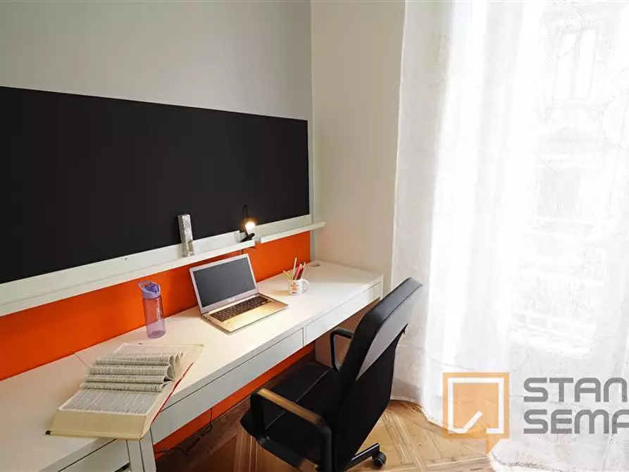 Immagine 1 di Stanza singola in affitto  in Via Sagliano Micca 3 a Torino