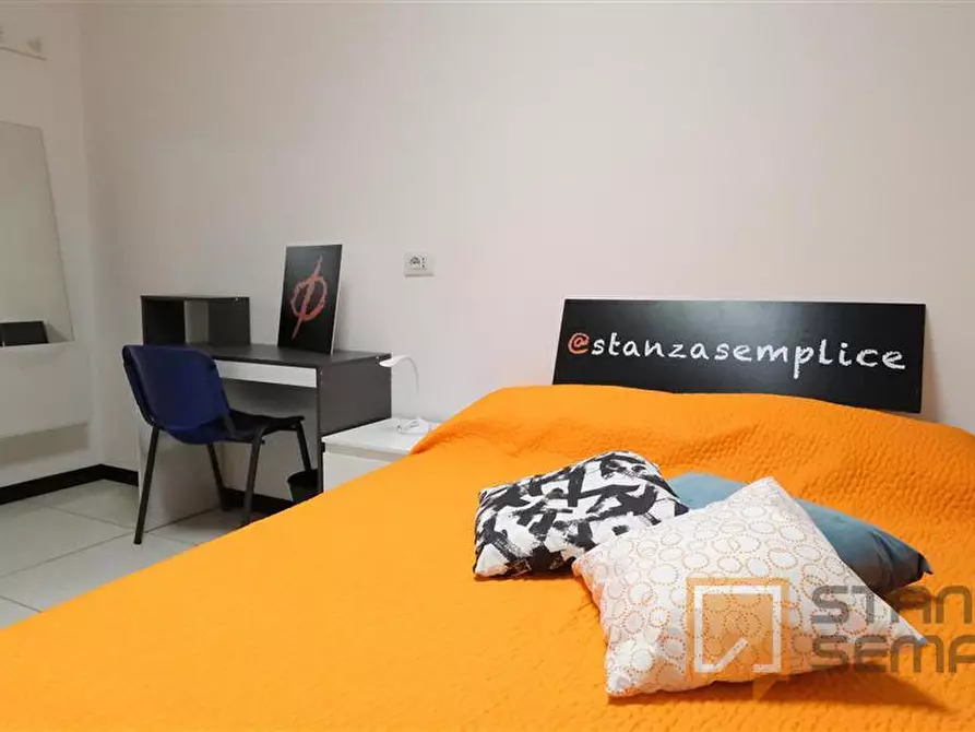 Immagine 6 di Stanza singola in affitto  in Via Michele Coppino SNC - interno piazza 26 (2°P e 3°P) a Sassari