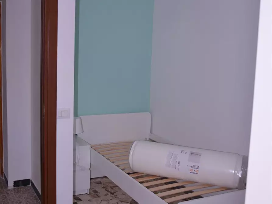 Immagine 2 di Stanza singola in affitto  in Via Lombardia 2 a Cagliari