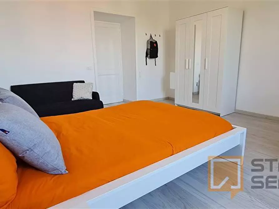 Immagine 4 di Stanza singola in affitto  in Via Ostiense, 343 a Roma