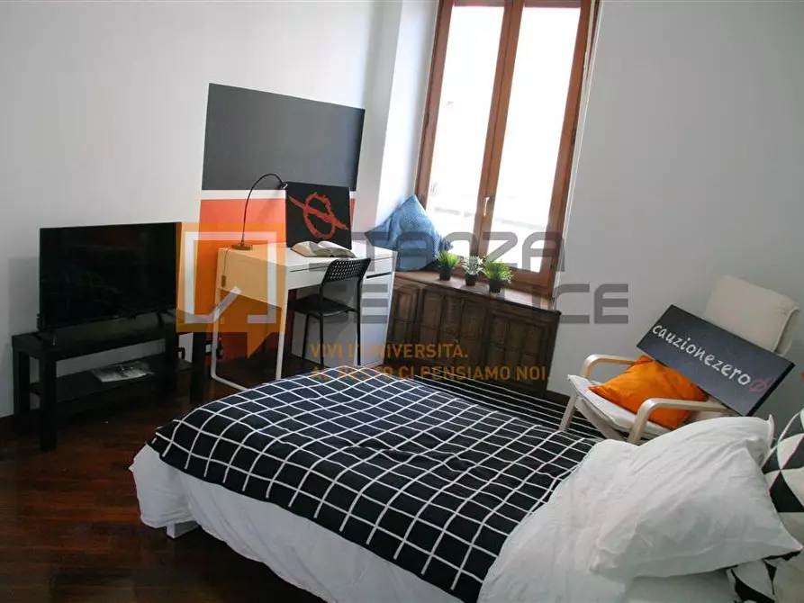 Immagine 1 di Stanza singola in affitto  in Via Beaulard 58 a Torino
