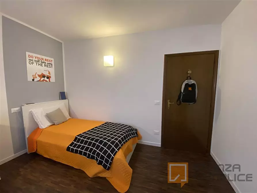 Immagine 2 di Stanza singola in affitto  in Via VIA SANTA MARIA 79 a Rovereto