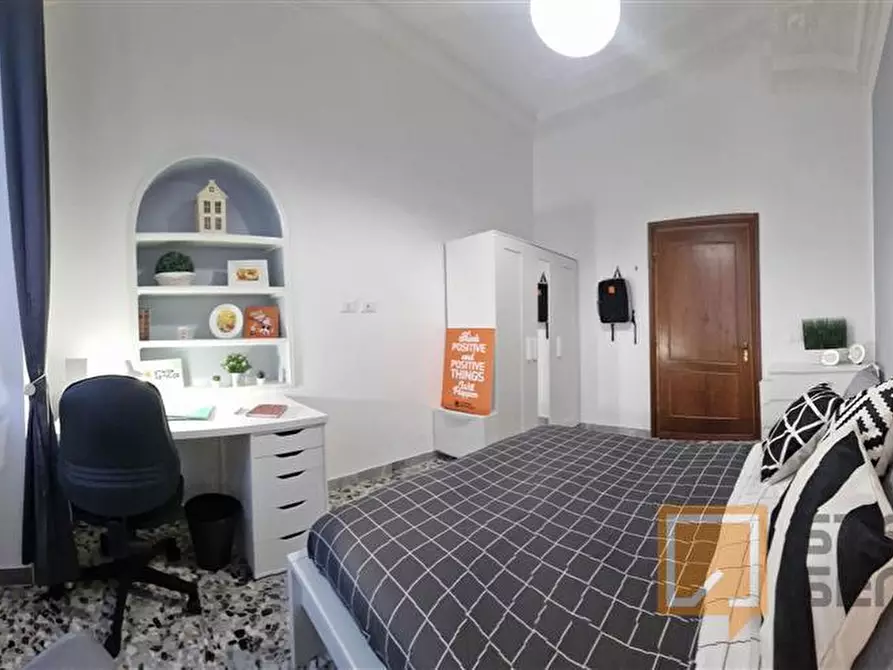Immagine 1 di Stanza singola in affitto  in Via Via Cerveteri, 13 a Roma