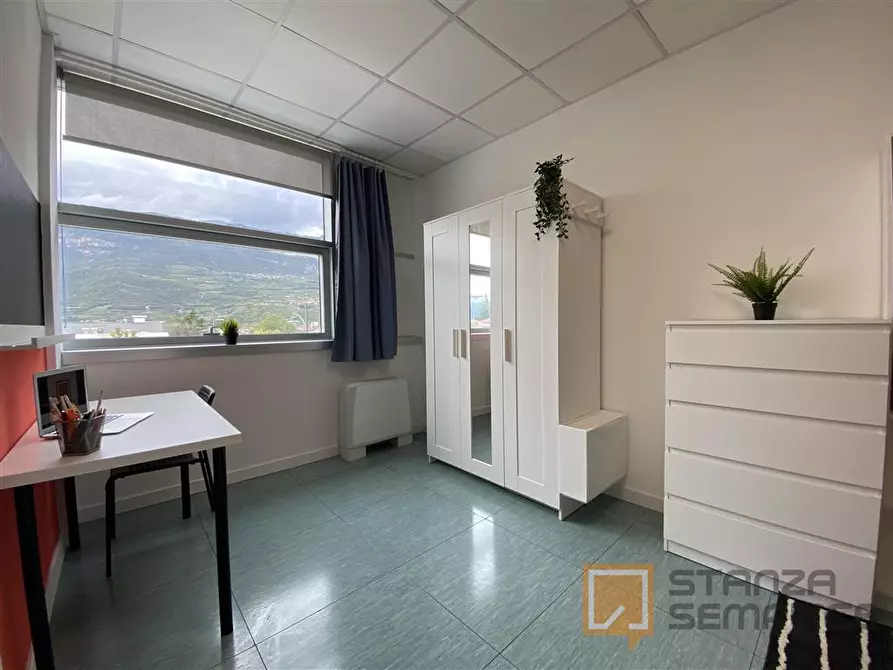 Immagine 1 di Stanza singola in affitto  in VIALE TRENTO 33/2 a Rovereto