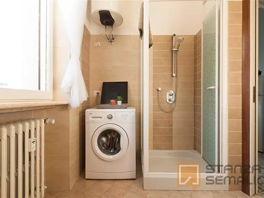 Immagine 8 di Stanza singola in affitto  in VIA BASCHENIS 7 a Bergamo