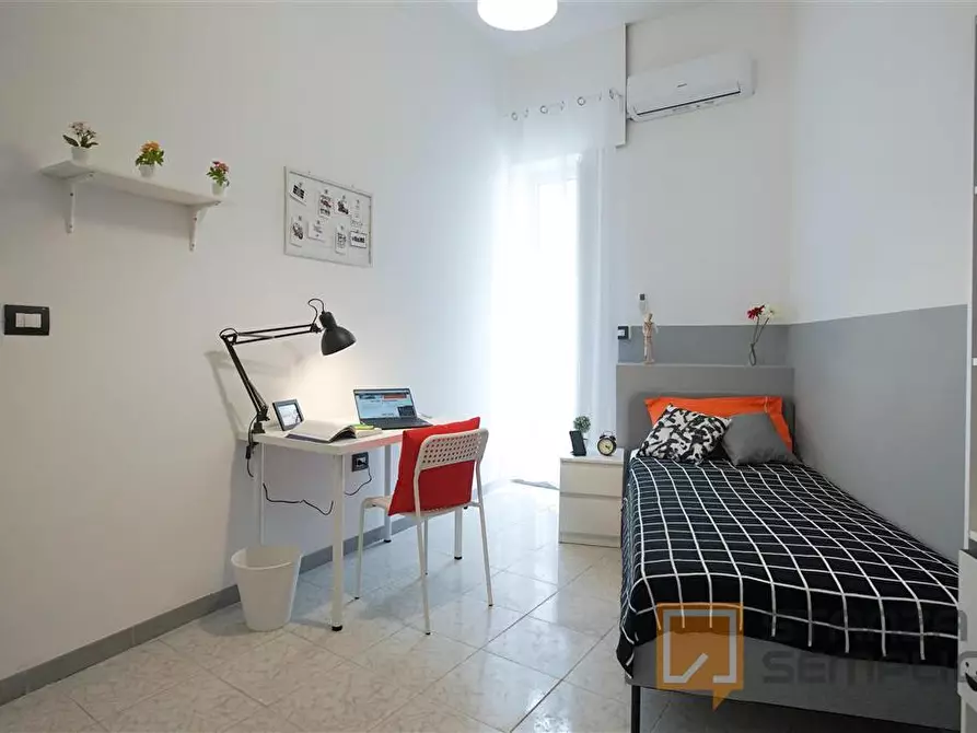Immagine 4 di Stanza singola in affitto  in Vicolo Noce 27 a Napoli