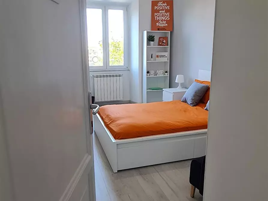 Immagine 5 di Stanza singola in affitto  in Via Ostiense, 343 a Roma