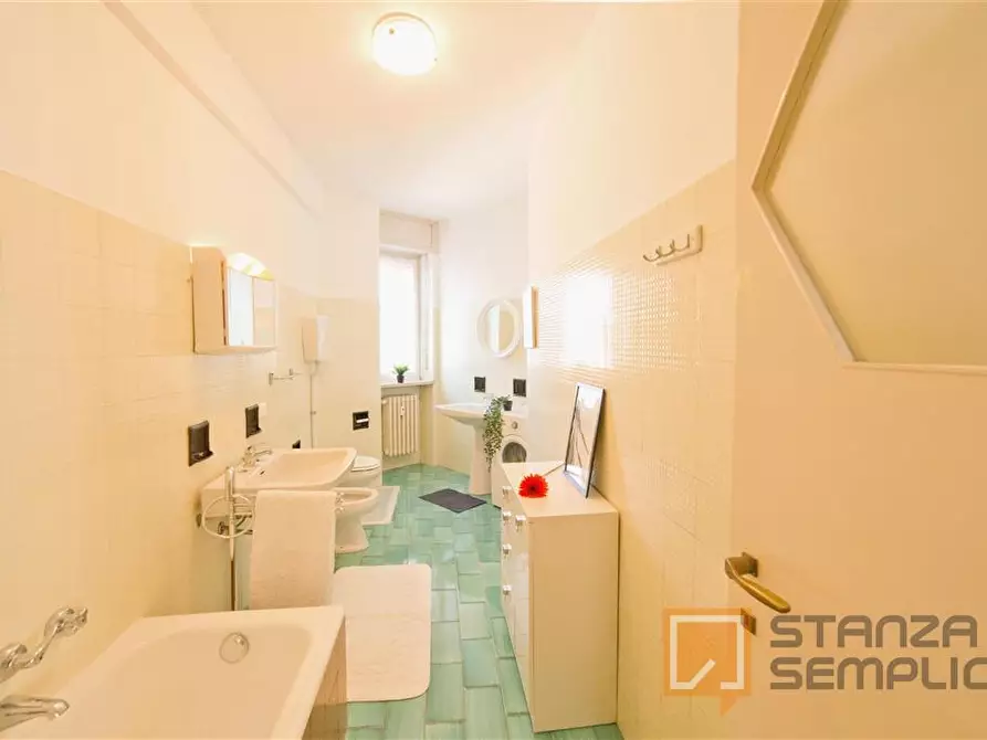 Immagine 9 di Stanza singola in affitto  in Via Resinelli 12 a Lecco