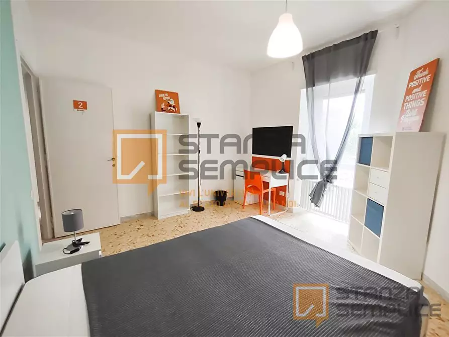 Immagine 1 di Stanza singola in affitto  in via d'angio 91 a Catania