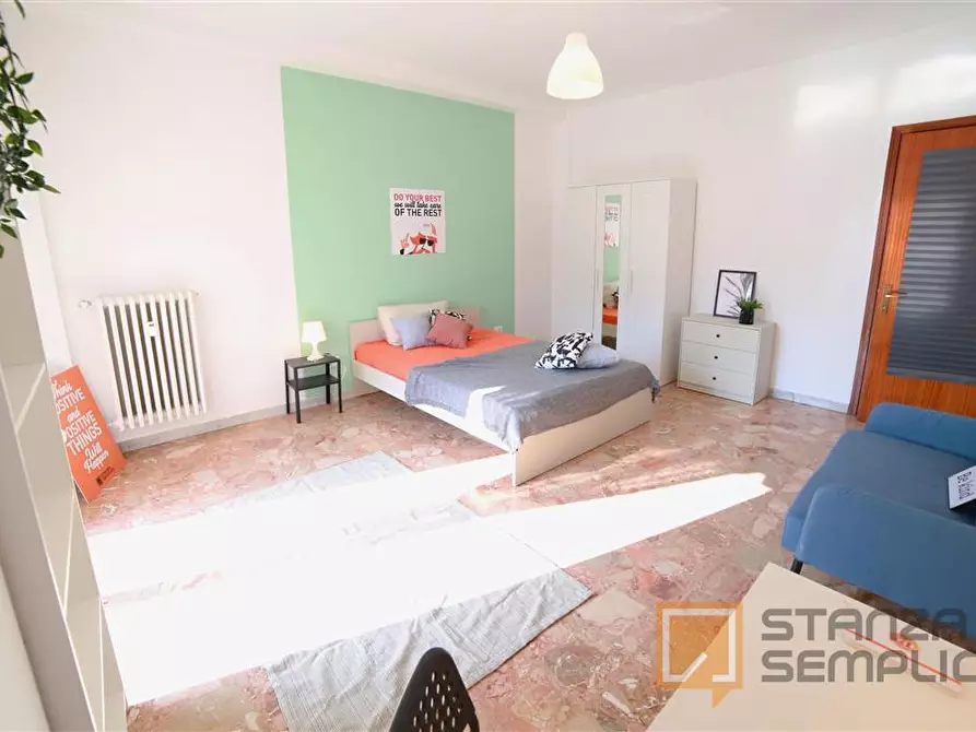 Immagine 4 di Stanza singola in affitto  in Via Como 10 a Lecco