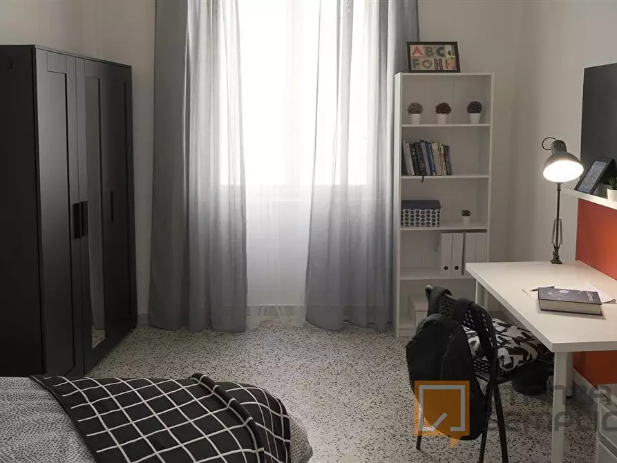 Immagine 1 di Stanza singola in affitto  in Vico Campane a Donnalbina n. 18 a Napoli