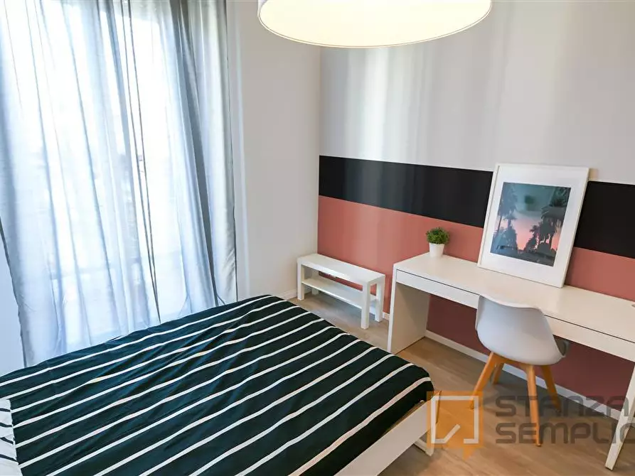 Immagine 2 di Stanza singola in affitto  in VIA MONTEVERDI a Firenze