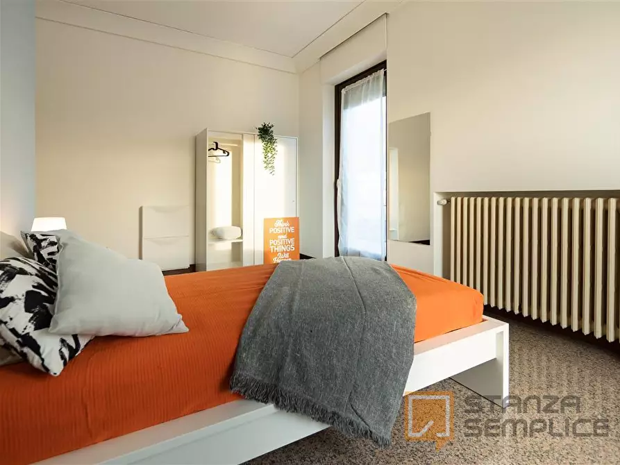 Immagine 2 di Stanza singola in affitto  in Via Goito 5 a Lecco