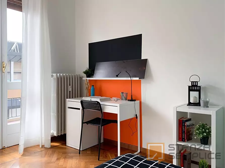 Immagine 3 di Stanza singola in affitto  in Via Elba n.10 a Torino