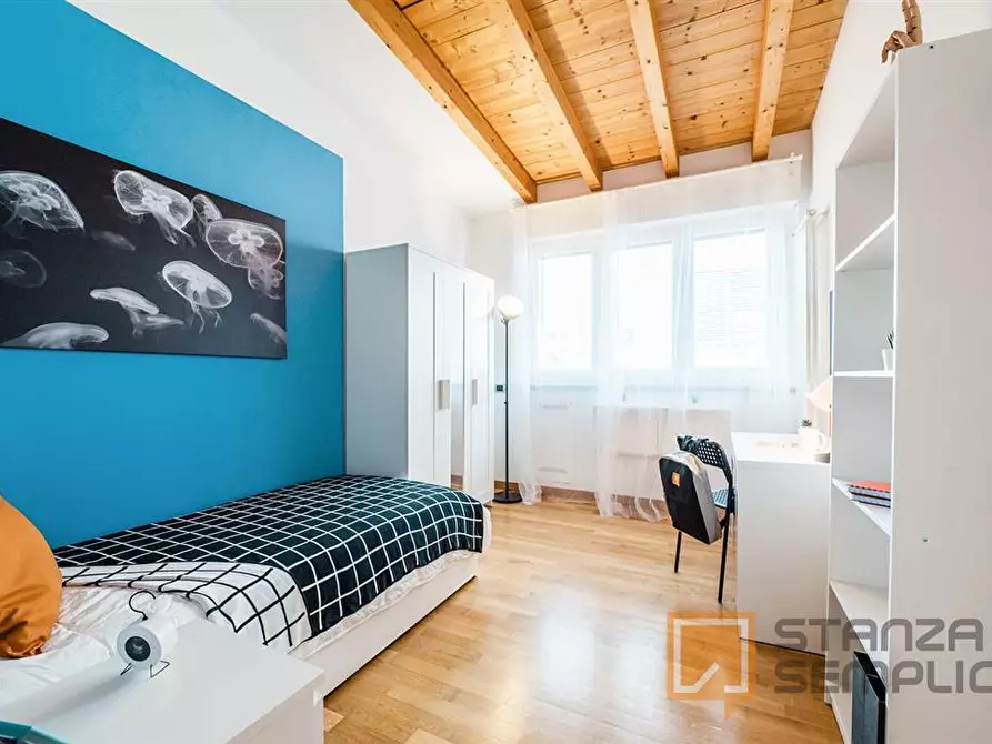 Immagine 2 di Stanza singola in affitto  in Via VITTORIO EMANUELE 31 D a Bergamo