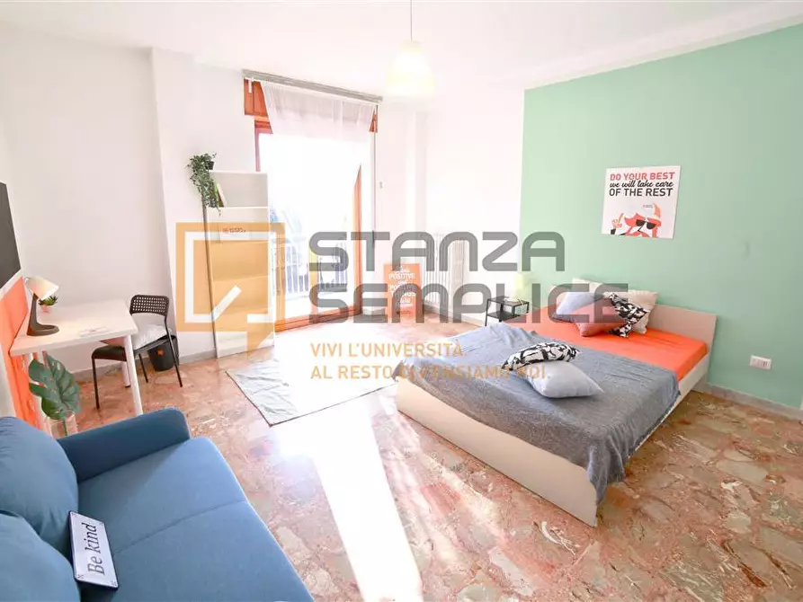 Immagine 1 di Stanza singola in affitto  in Via Como, 10 a Lecco