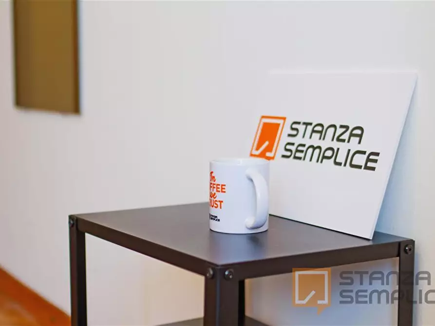 Immagine 3 di Stanza singola in affitto  in Via Resinelli 12 a Lecco