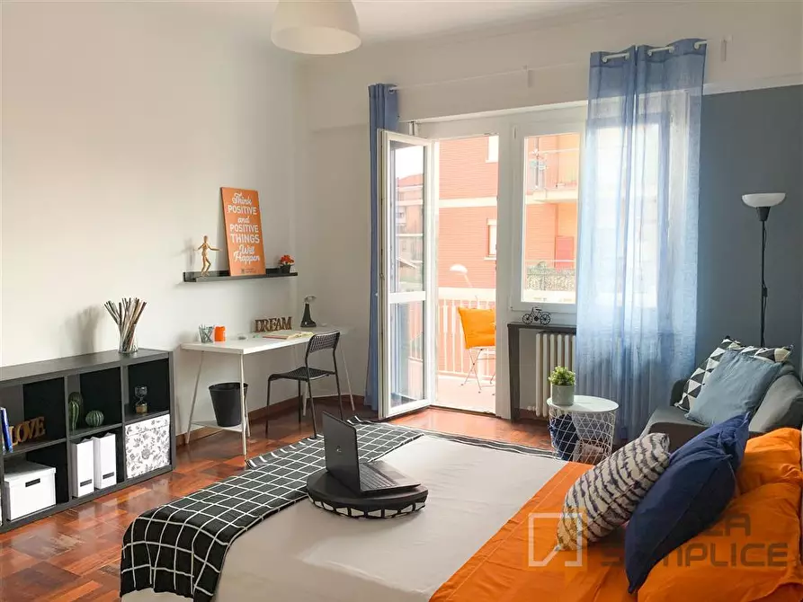 Immagine 3 di Stanza singola in affitto  in Via La Thuile n.53 a Torino