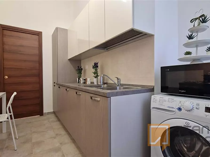 Immagine 14 di Stanza singola in affitto  in Via Cerveteri, 13 a Roma