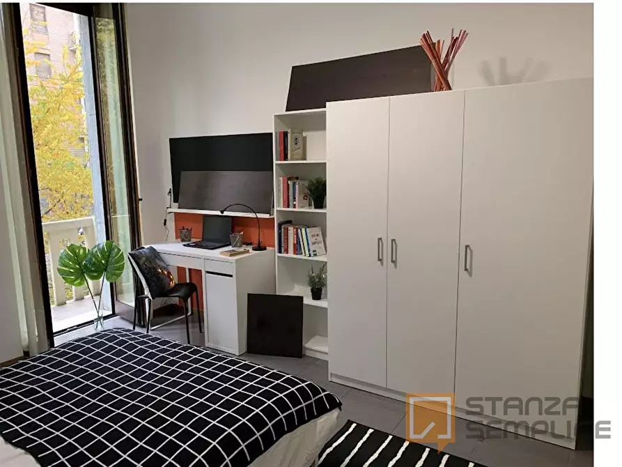 Immagine 1 di Stanza singola in affitto  in via Mac Mahon 32 a Milano