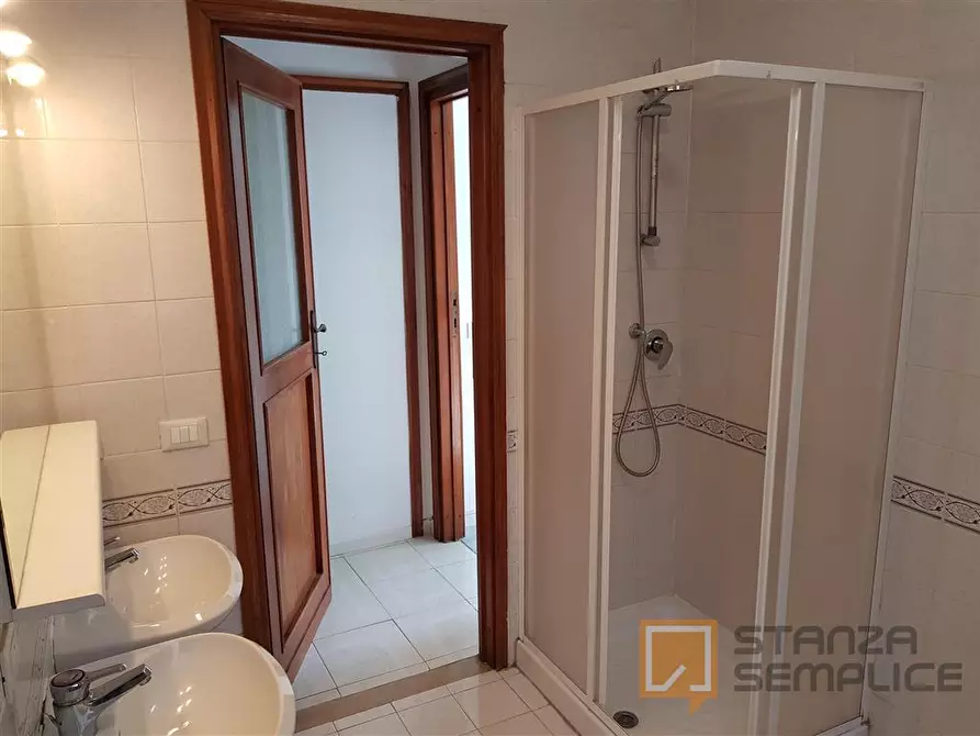 Immagine 11 di Stanza singola in affitto  in PIAZZA TONIOLO 5L a Pisa