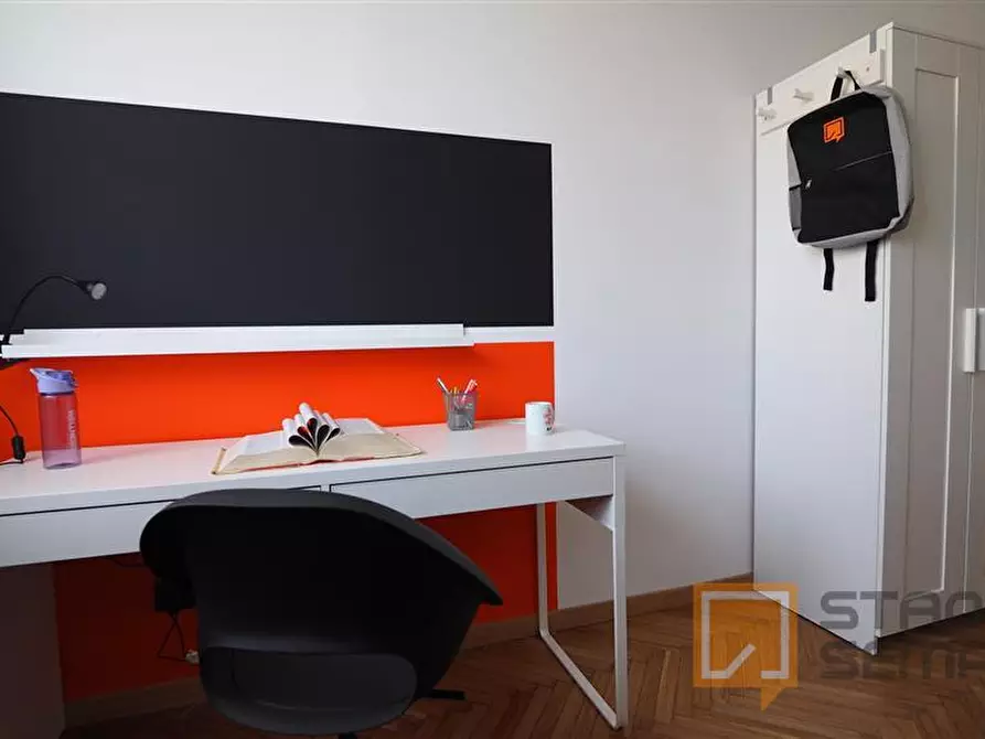 Immagine 2 di Stanza singola in affitto  in Corso Sommeiller 19 a Torino