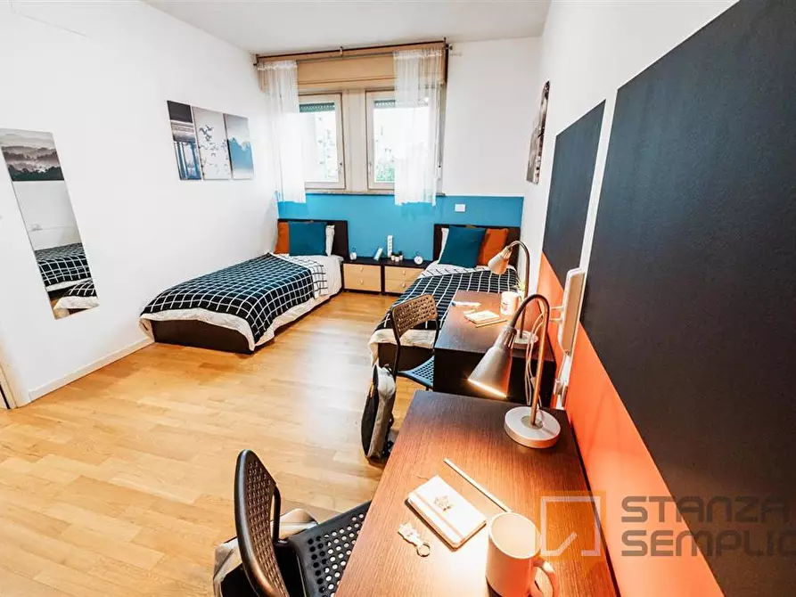 Immagine 2 di Stanza singola in affitto  in VIA BERIZZI 19 a Bergamo