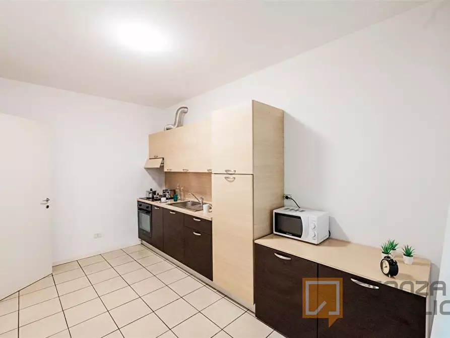 Immagine 6 di Stanza singola in affitto  in VIA BERIZZI 19 a Bergamo