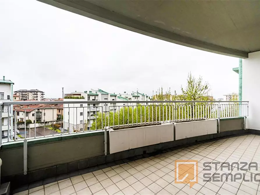 Immagine 13 di Stanza singola in affitto  in VIA BERIZZI 41 a Bergamo