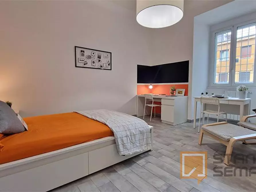 Immagine 4 di Stanza singola in affitto  in Via Ostiense, 343 a Roma
