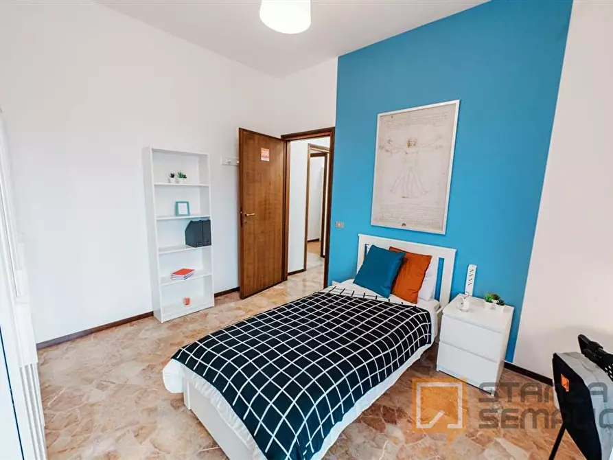 Immagine 3 di Stanza singola in affitto  in VIA SUARDI 6 - INTERNO 3 a Bergamo