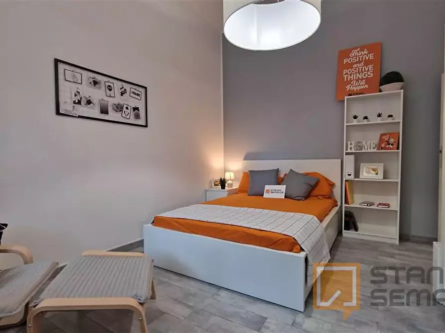 Immagine 5 di Stanza singola in affitto  in Via Via Ostiense, 343 a Roma