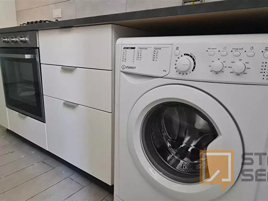 Immagine 15 di Stanza singola in affitto  in Via Ostiense, 343 a Roma