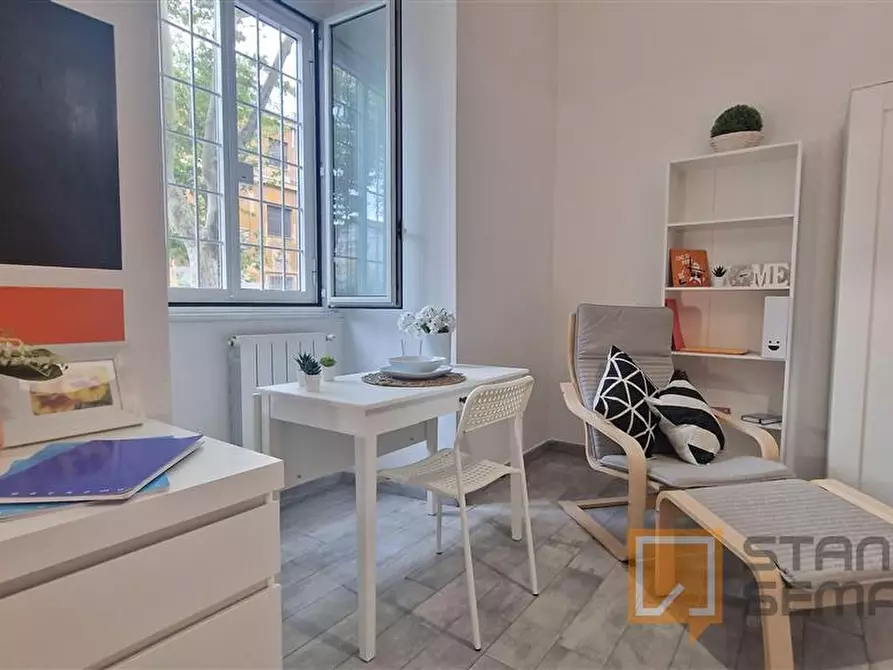 Immagine 14 di Stanza singola in affitto  in Via Ostiense, 343 a Roma