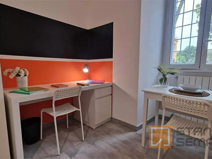 Immagine 4 di Stanza singola in affitto  in Via Via Ostiense, 343 a Roma