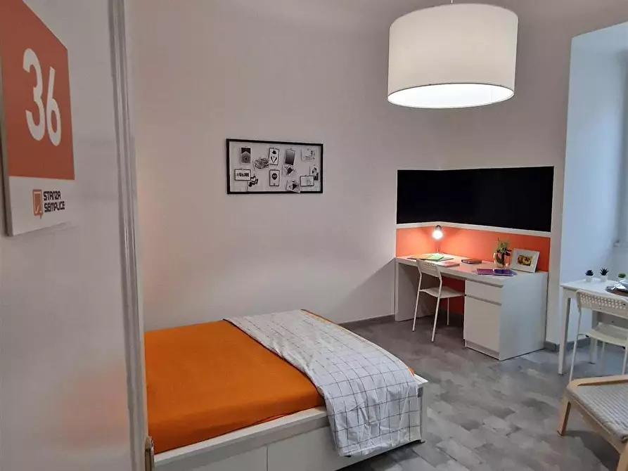 Immagine 3 di Stanza singola in affitto  in Via Ostiense, 343 a Roma