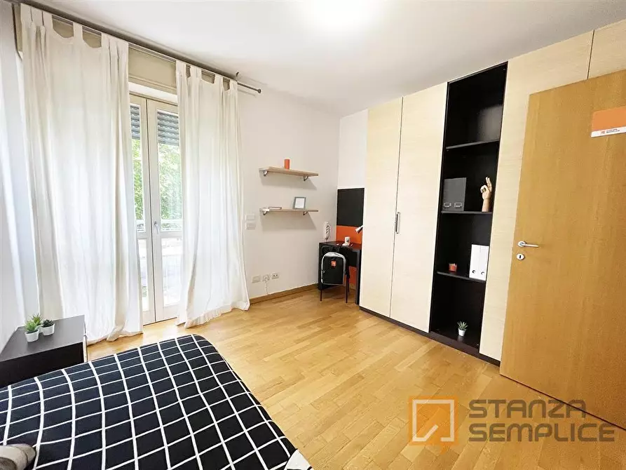 Immagine 2 di Stanza singola in affitto  in VIA BERIZZI 16 a Bergamo