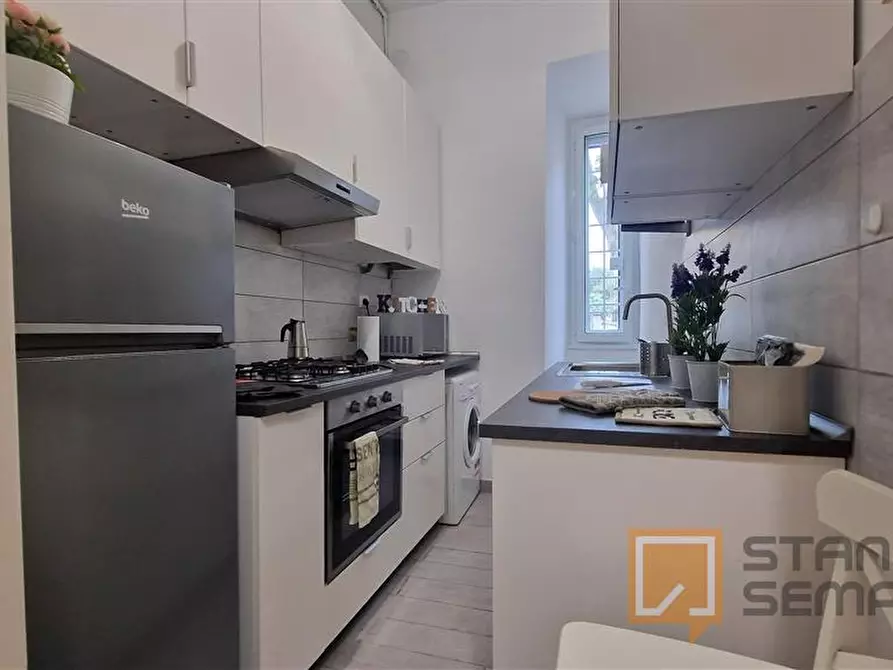 Immagine 16 di Stanza singola in affitto  in Via Ostiense, 343 a Roma