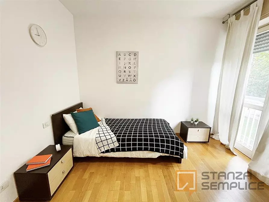 Immagine 4 di Stanza singola in affitto  in VIA BERIZZI 16 a Bergamo